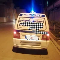 آمبولانس ون دلیکا تمیز ومرتب آماده کار در بهترین