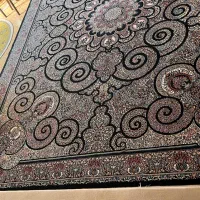 دو عدد فرش ۱۲ متری