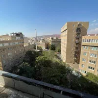 یک واحد آپارتمان نقلی قلب ولی عصر