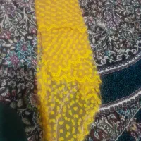 دستمال بادامی