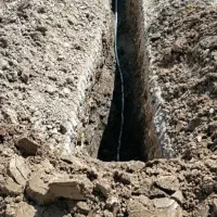 حفاری کانال جهت کنتور اب انجام میدهم