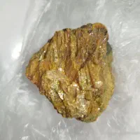 سنگ معدنی|کلکسیون اشیاء عتیقه|نسیم‌شهر, |دیوار