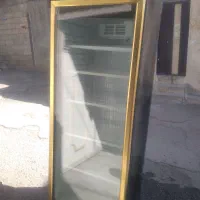یخچال ویترینی