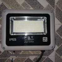 پرژکتور وچراق سقفی درحد نو ضمانتی