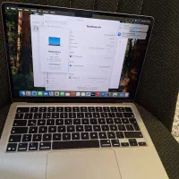 MacBook  m4 air 2025