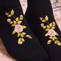 جوراب نقاشی و گلدوزی شده با کیفیت و گرماژ بالا|لوازم خیاطی و بافتنی|تهران, بهارستان|دیوار