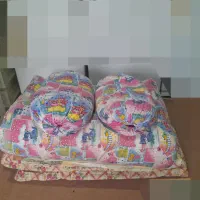 تشک و پتو و بالشت درحدنو تمیز سالم