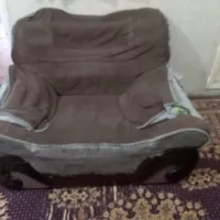 مبل راحتی قابل استفاده  ومیز ناهار خوری بدون صندلی|میز و صندلی غذاخوری|فرخ‌شهر, |دیوار