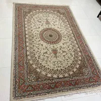 یک تخته فرش ۷۰۰ شانه تراکم ۲۵۵۰ درحد آکبند