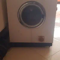 ماشین لباس شویی