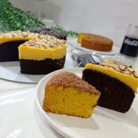 کیک خانگی کنارتخته