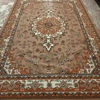 ددوتا فرش به ابعاد ۱۲ متری و۶ متری به فروش می‌رسد