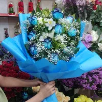 دسته گل رز هلندی10شاخه دونه ای80