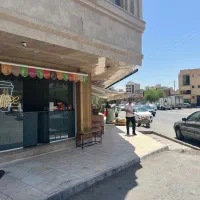 صندوقدار و نیروی چیدمان سوپر مارکت