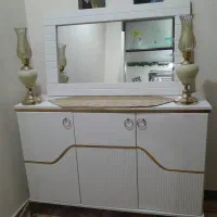 آیینه کنسول در حد نو|بوفه، ویترین، کنسول|کارون, |دیوار