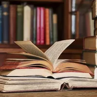 کتاب وکتابخانه خریداریم