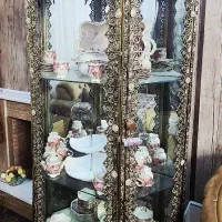 ویترین برنز