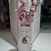 گل و گلدان