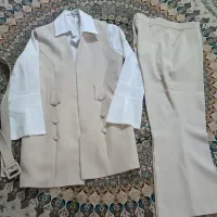 مانتو شلوار. وست شلوار