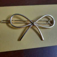 گیره مو فلزی