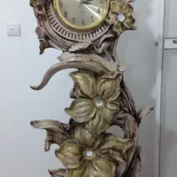 ساعت ایستاده