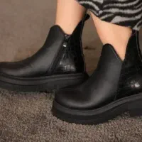 فروش یک عدد نیم بوت و یو ونس سنگی