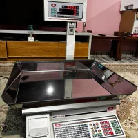 ترازو دیجیتال ۷۰کیلویی پرو۱۴۰۰۰ و تابلو LEDمیوه|فروشگاه و مغازه|هشتگرد, شهرک ارم شرقی|دیوار