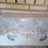 کاشی سفید ۳۰در۶۰ همراه چند متر گلدار
