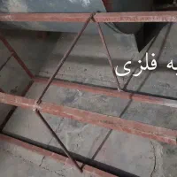 قطینی تانکر،پنجره فلزی لوله داربست درحیاط چهارپایه|مصالح و تجهیزات ساختمان|خرم‌آباد, |دیوار