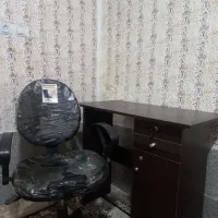 میز تحریر کامپوتر باصندلی|میز تحریر و کامپیوتر|شیراز, قلعه شاهزاده بیگم|دیوار