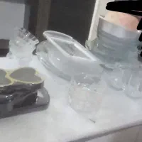 عده ای وسایل آشپزخانه بفروش میرسد ی جافقط..