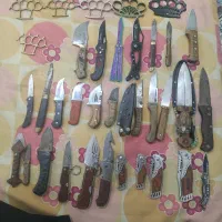 تعدادی چاقو  قدیمی و کلکسیونی  سالم