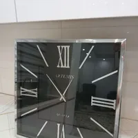 ساعت دیواری