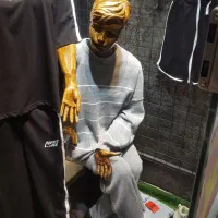 مانکن میز پیشخوان چوب رختی|فروشگاه و مغازه|تبریز, |دیوار