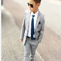 دودست کت وشلوار