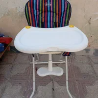 صندلی ناهار خوری کودک|تخت و صندلی بچه|شیراز, مسلم|دیوار