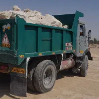 کامیون بنز۹۱۱ کمپرسی