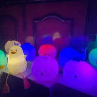 چراغ خواب عروسکی سیلیکونی