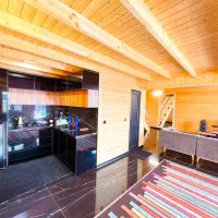 اجاره کلبه چوبی استخردار روباز کد ۵|اجارهٔ کوتاه‌مدت ویلا و باغ|نور, |دیوار