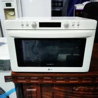 سولاردوم ال جی در حد نو مناسب جهیزیه با کارتن