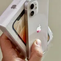 آیفون ۱۲ نرمال بسیار تمیز iPhone 12 و سالم|موبایل|اصفهان, خواجه عمید|دیوار