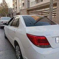 دنا مدل ۹۸ سفید|خودرو سواری و وانت|مشهد, جاهد شهر|دیوار