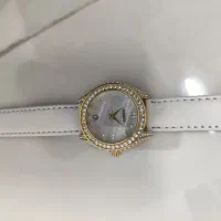 ساعت دخترونه