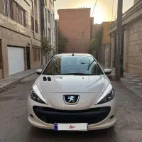207 سقف فلز کم کارکرد