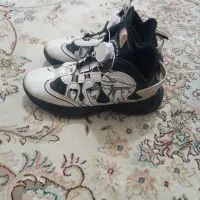 کفش بچه گانه