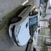 پژو ۲۰۶سفید