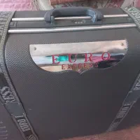چمدان بزرگ سالم