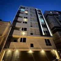 آپارتمان،۲۰۰متر،۳ خواب،تک واحدی،جنوبی