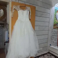 3عدد لباس عروس،چند عدد ژپون و شنل|لباس|خمینی‌شهر, |دیوار