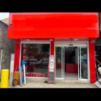 مغازه ۸۰متری همراه با انبار ۴۰متری درمرکز اصلی شهر